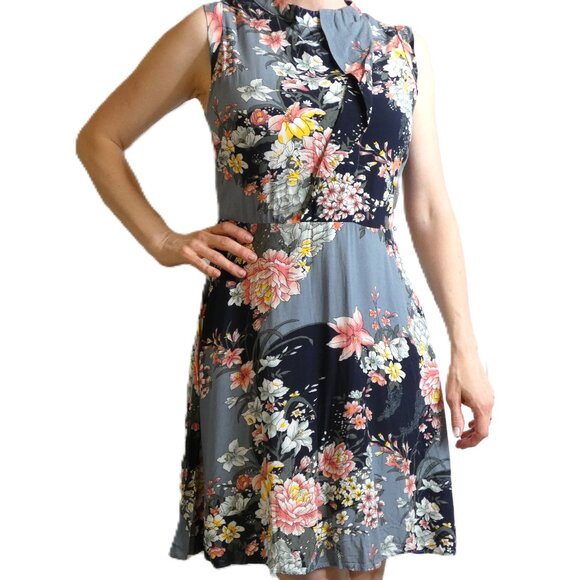 Oasis Gray Black Dress Sz 6 Floral Sheath A-Line Modest British Fashion Stunning - Picture 1 of 10